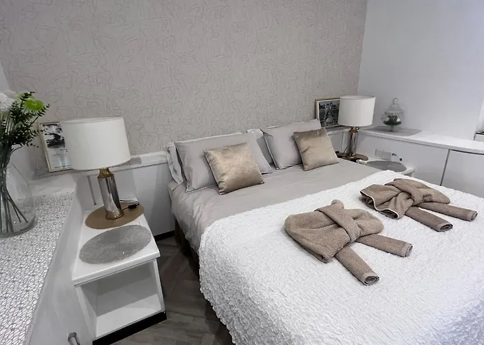 Dolce Vita Chic Accomodation